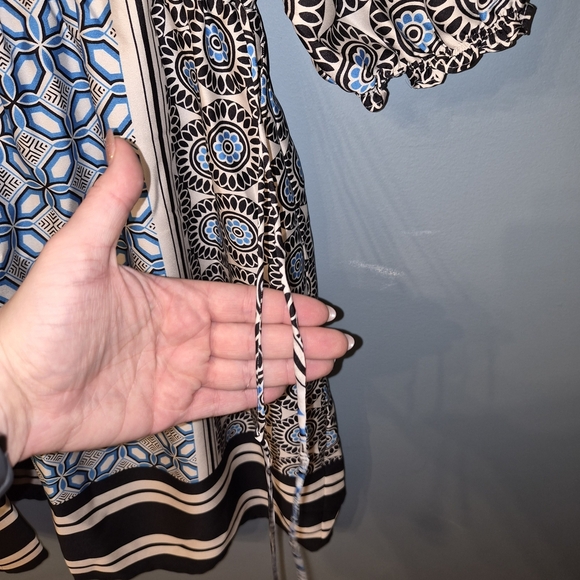 LOFT Boho Tassle Dress - Picture 2 of 4